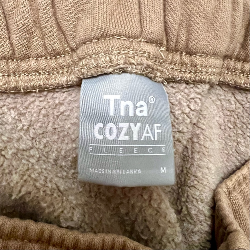TNA Cozy Fleece Boyfriend Basic Sweatpant - Khaki Beige - Picture 10 of 14